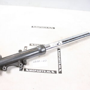 Kawasaki ZX6R 2000 Voorvorkpoot links (krom) - 44083-1059 PIPE-COMP-RIGHT FORK OUT (LK08-01)