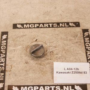 Kawasaki Z 250 ltd Olievuldop / 16115-1062 Plug-oil Filler