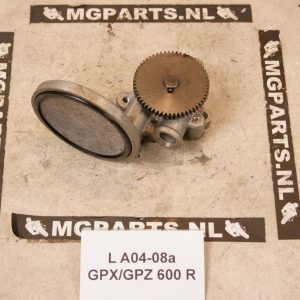 Kawasaki GPZ/GPX600R 85 Oliepomp / 16082-064 Oil Pump Assy