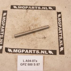 Kawasaki GPZ500S EX500 91 Schakelvorkas / 49047-1061 Rod-shift