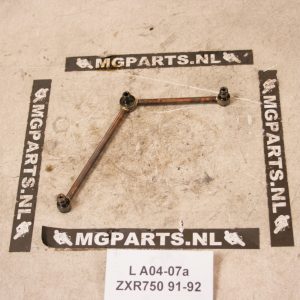 Kawasaki ZXR750J 91 Olieleiding / 32150-1796 Pipe