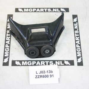 Kawasaki ZZR600 91-92 Tankbeugel - 32052-1302 Bracket-tank, Rr