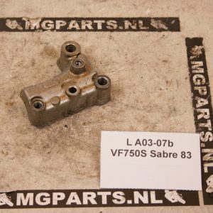 Honda VF750S Sabre 83 RC07 Nokkenaslagerkap / 12212-MB0-773 Holder B, Cam Shaft