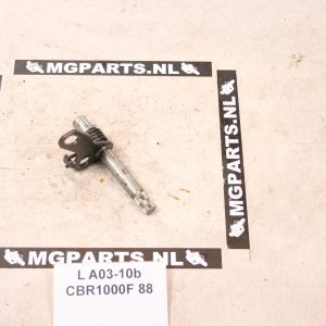 Honda CBR1000F SC21 88 Schakelas / 24610-MM5-000 Spindle Comp, Gear