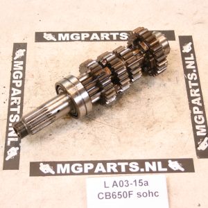 Honda CB650C sohc 1979 Versnellingsbakas uit / 23220-426-000 Centershaft out