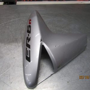 Kawasaki ER6-N 06-07 Kuipdeel links – 49125-0036-474 SHROUD,LH,G.SILVER (L930)