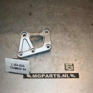 Yamaha TDM 850 3VD 1994 Motorsteun rechts - 3VD-21419-10-T9 Bracket, Engine 2