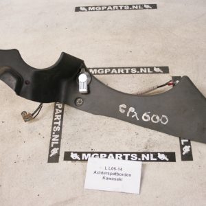 Kawasaki GPZ600R 85 Binnenkuipdeel links / Cover inner 14025-1726