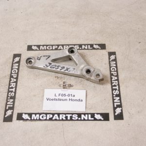 Honda CX650 E Voetsteunplaat LA / 50712-MC7-000 Brkt, L